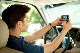 Study: Alarming Number of Utah Teens too Distracted by Driving to Properly Text